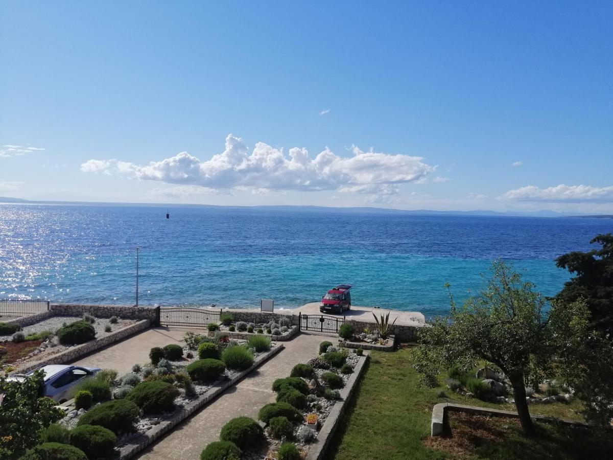 Velun Apartmani Luaran gambar
