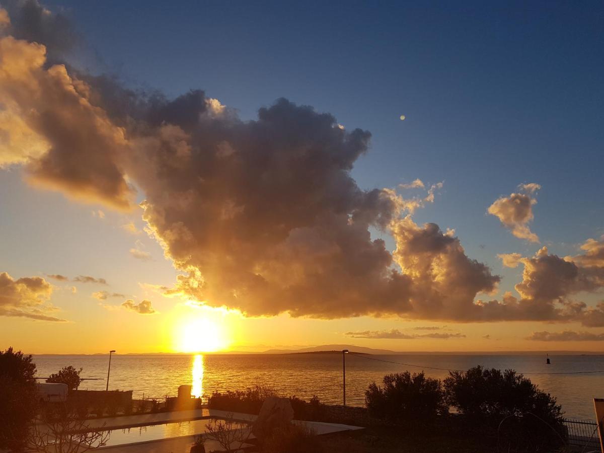 Velun Apartmani Luaran gambar