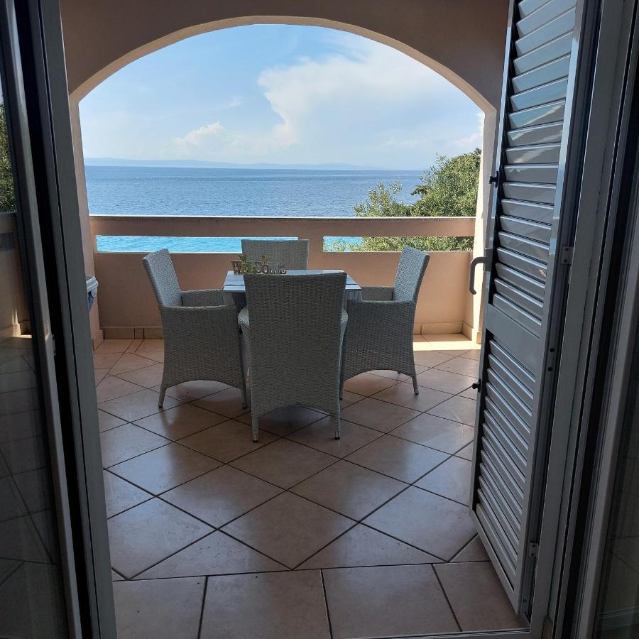 Velun Apartmani Luaran gambar